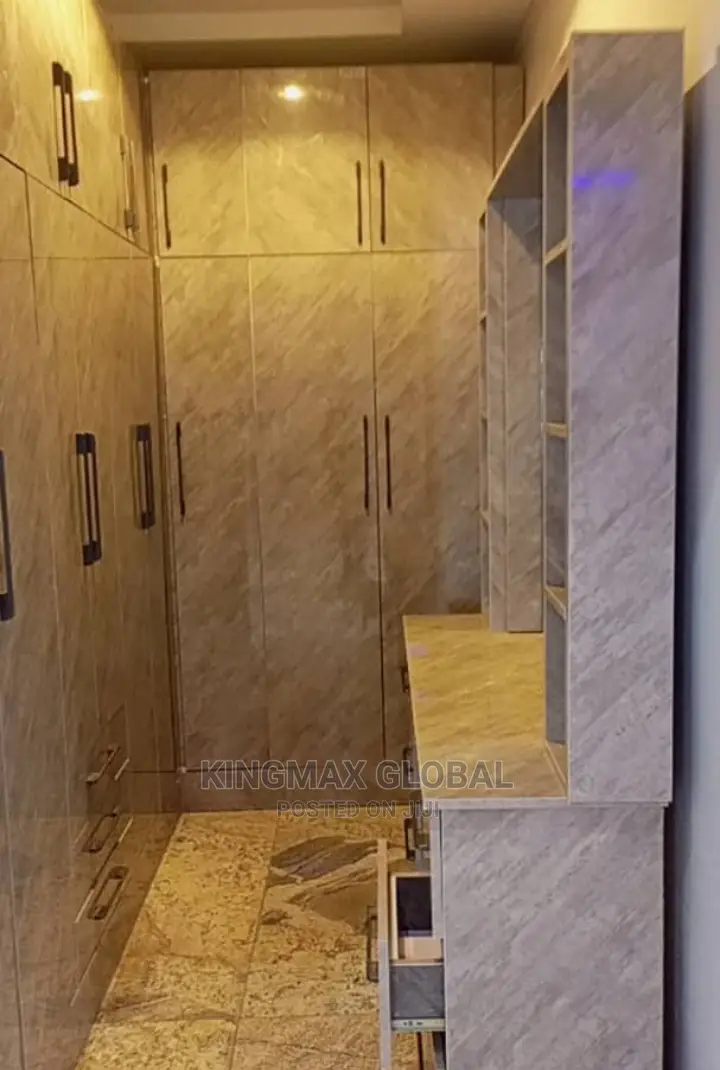 Furnished 3bdrm Apartment in Ikeja GRA for sale in Ikeja GRA