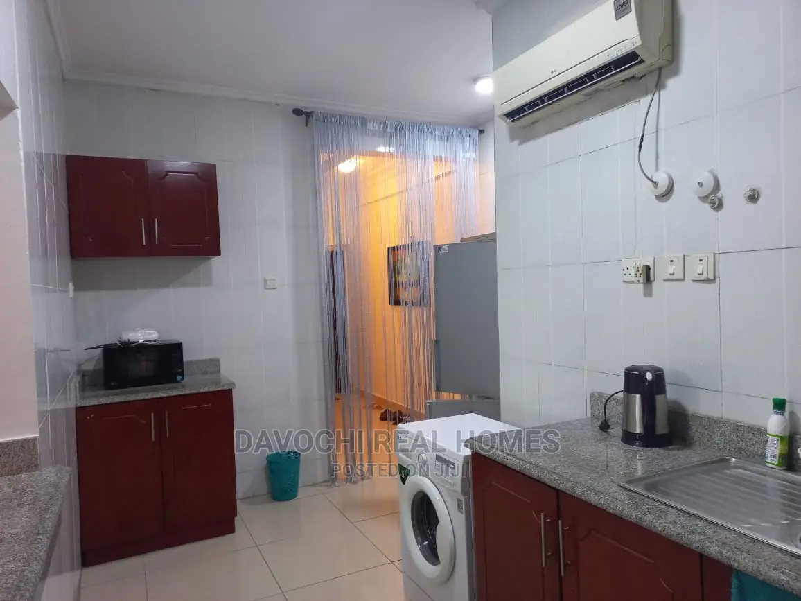 Furnished 3bdrm Apartment in Osapa London Estate, Lekki for rent in Lekki