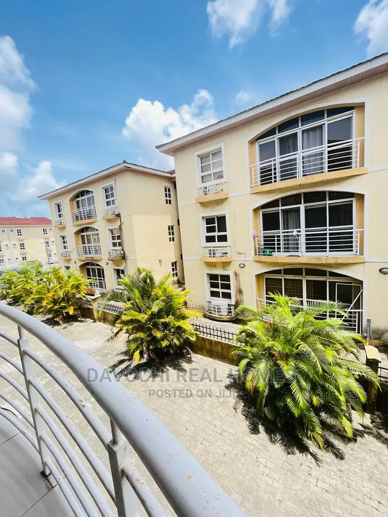 3bdrm Apartment in Chevron Drive, Lekki for rent in Lekki
