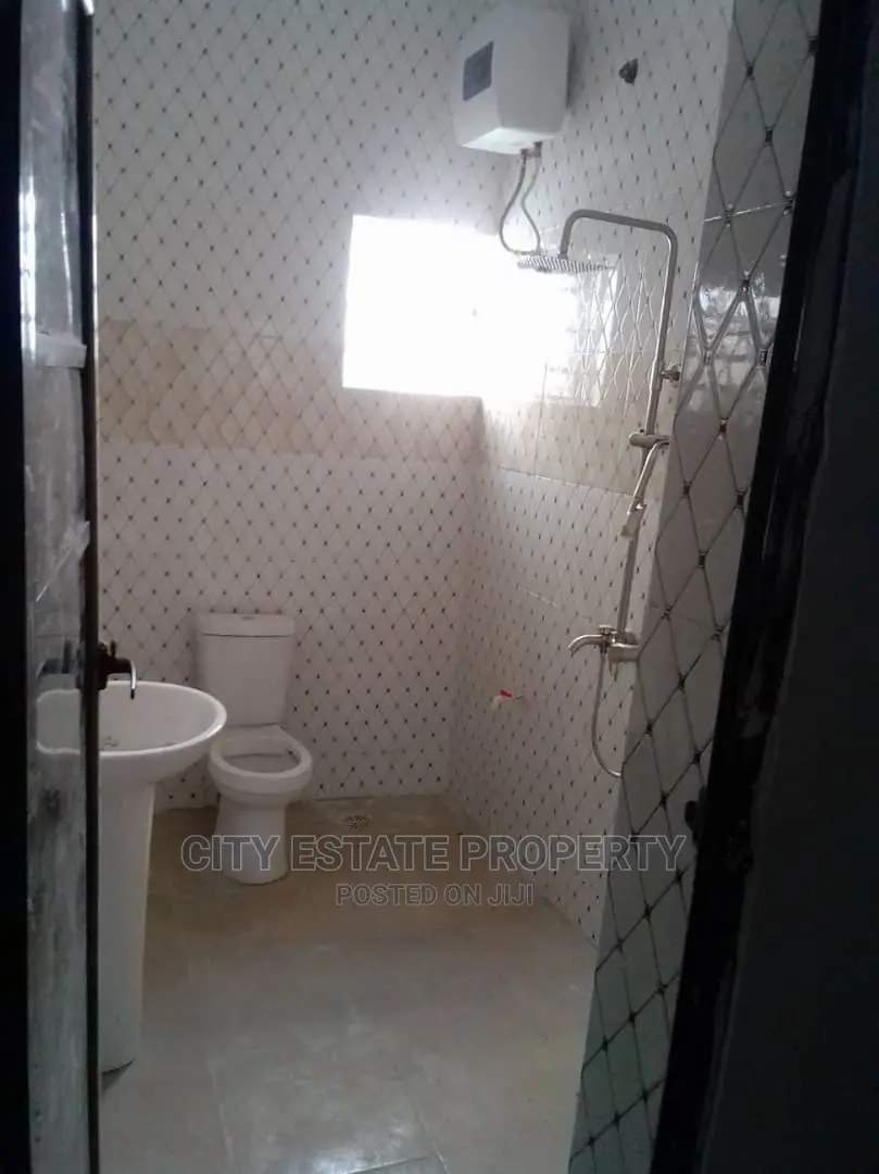 Two Bedroom Flat Shortlet in Portharcourt in Port-Harcourt