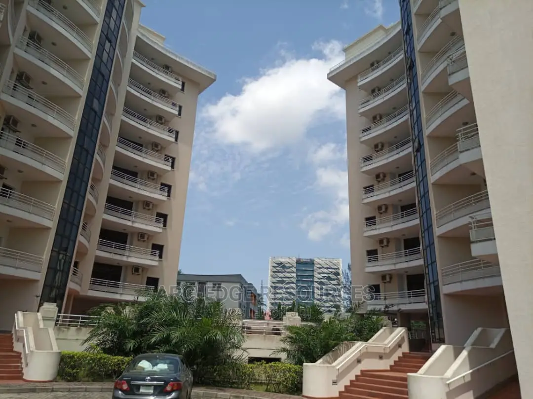 5bdrm Apartment in Old Ikoyi for sale in Old Ikoyi