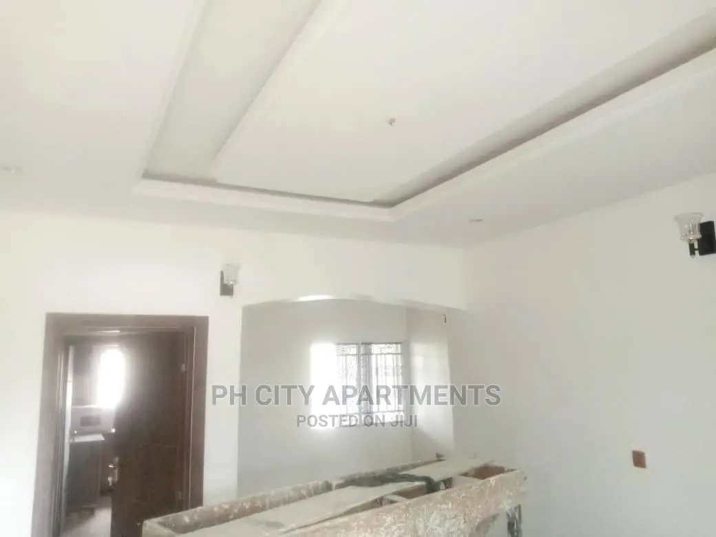 2bdrm Block of Flats in Emerald, Port-Harcourt for rent in Port-Harcourt