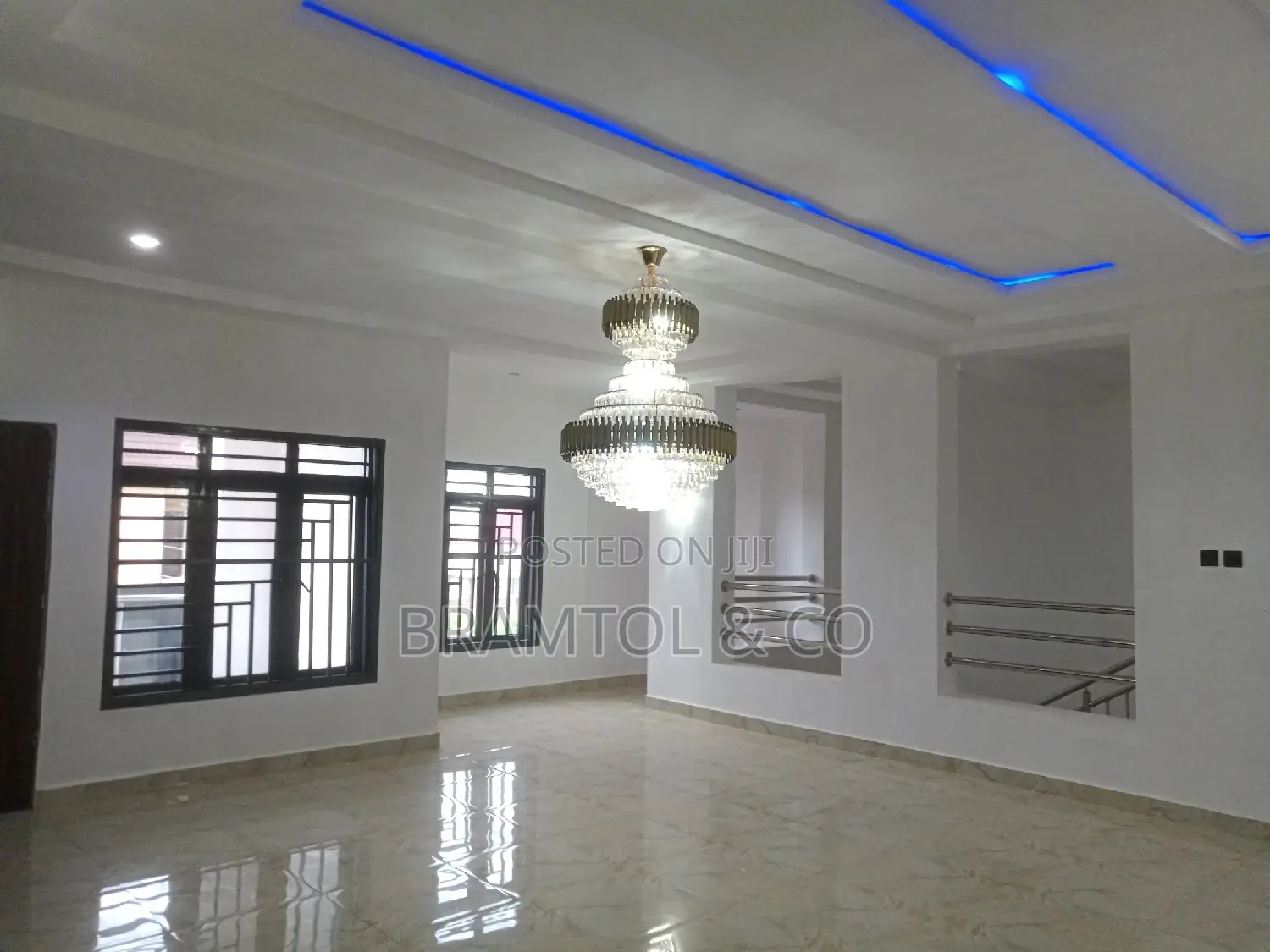 5bdrm Duplex in Riverpark Airport Rd, Lugbe District for rent in Lugbe District