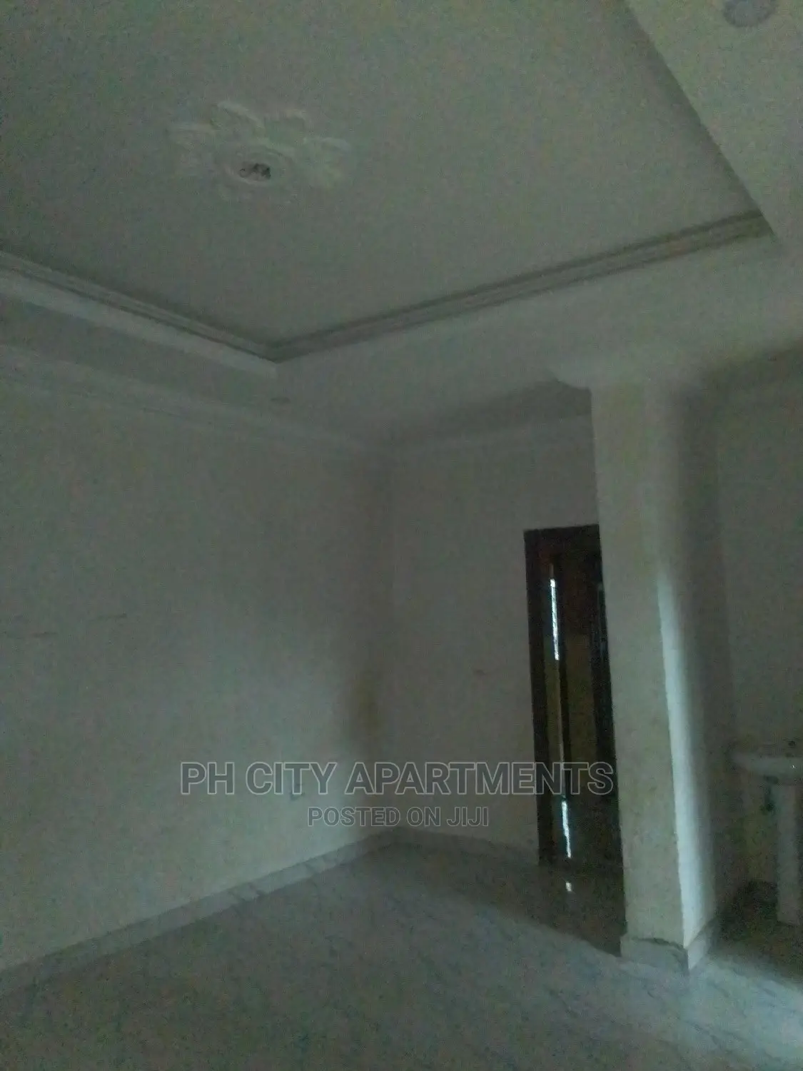 2bdrm Block of Flats in Beverly Edward, Port-Harcourt for rent in Port-Harcourt