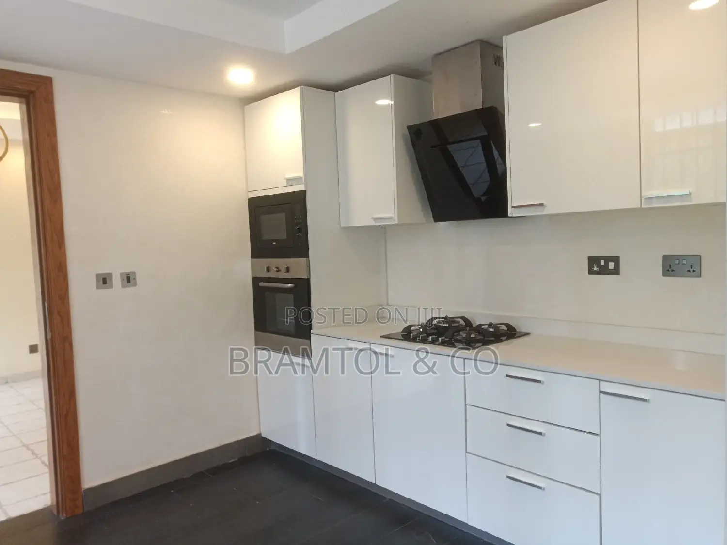 3bdrm Block of Flats in Maitama for rent in Maitama