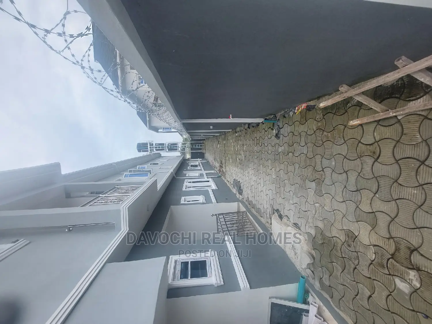 2bdrm Apartment in Balogun Opp Fara, Ajah for rent in Ajah