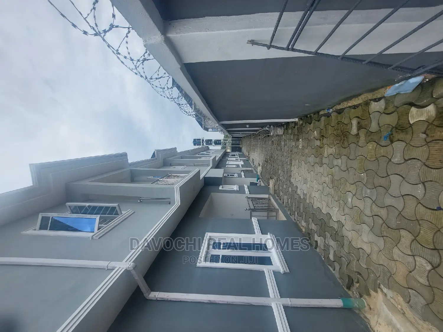 2bdrm Apartment in Balogun Opp Fara, Ajah for rent in Ajah