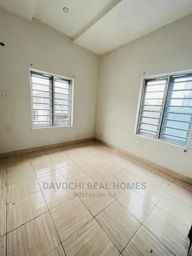 2bdrm Apartment in Ikate-Lekki for rent in Lekki