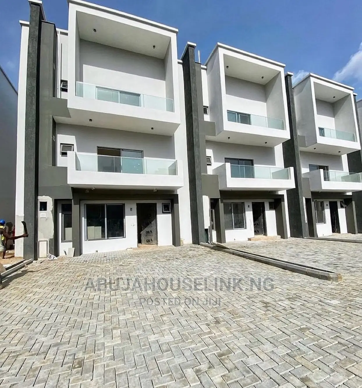 4bdrm Townhouse/Terrace in Jabi by Lakeside for Sale in Jabi