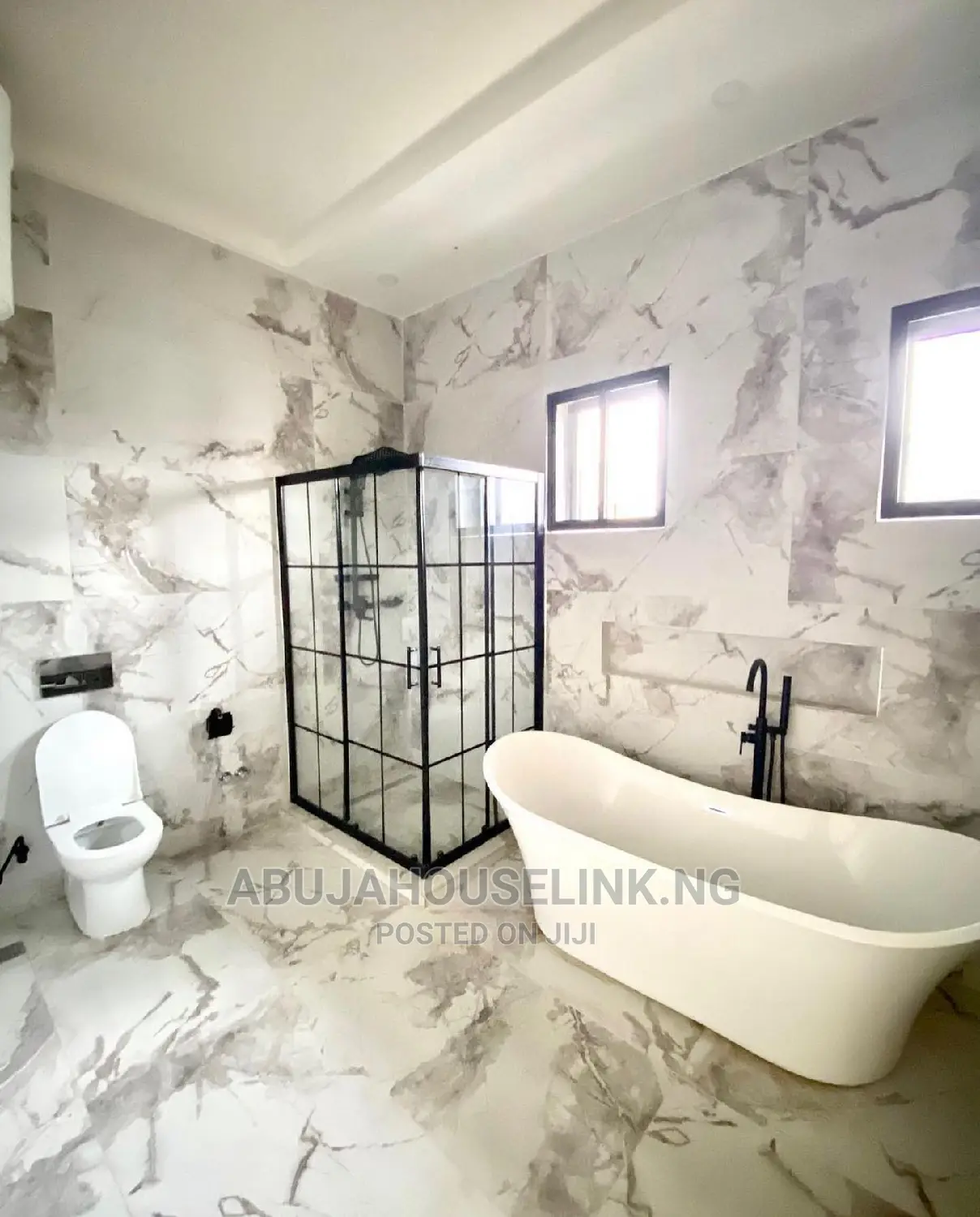6bdrm Duplex in Katampe Extension for sale in Katampe Extension