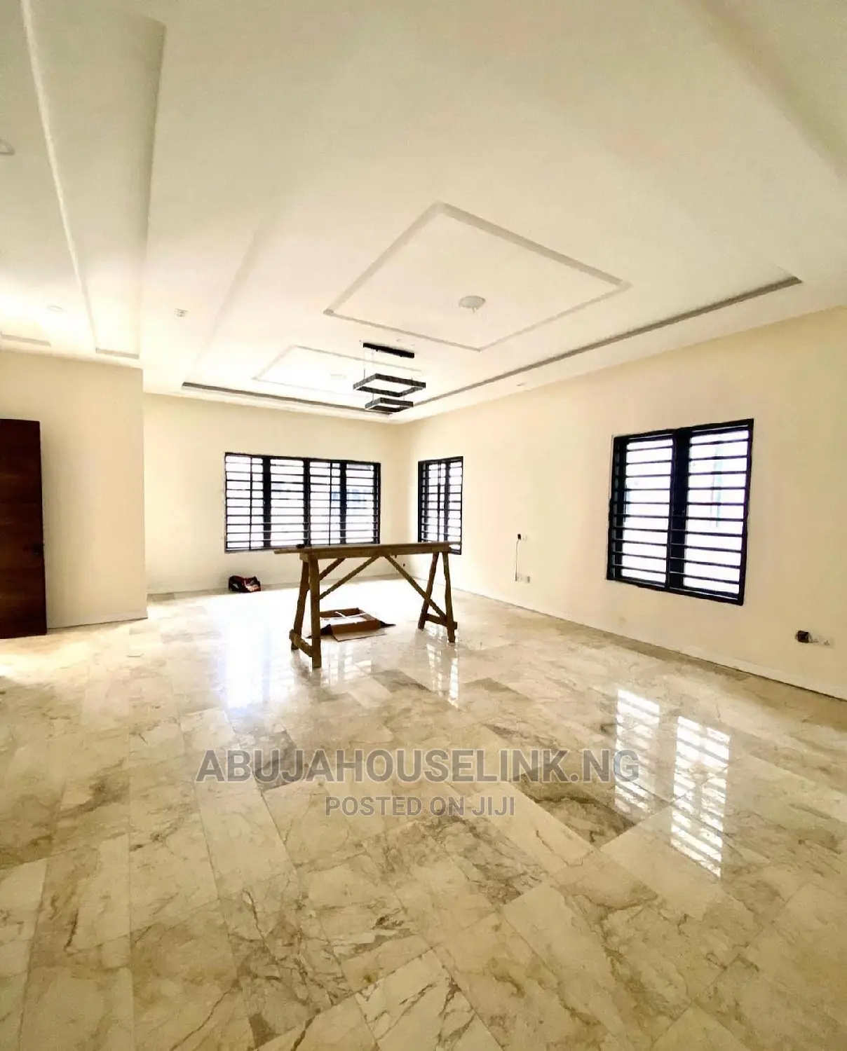 6bdrm Duplex in Katampe Extension for sale in Katampe Extension