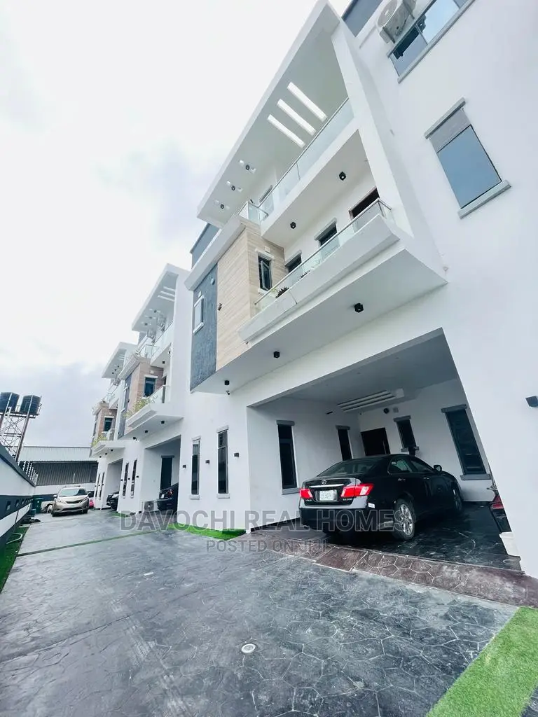 4bdrm Duplex in Ologolo Estate, Lekki for rent in Lekki