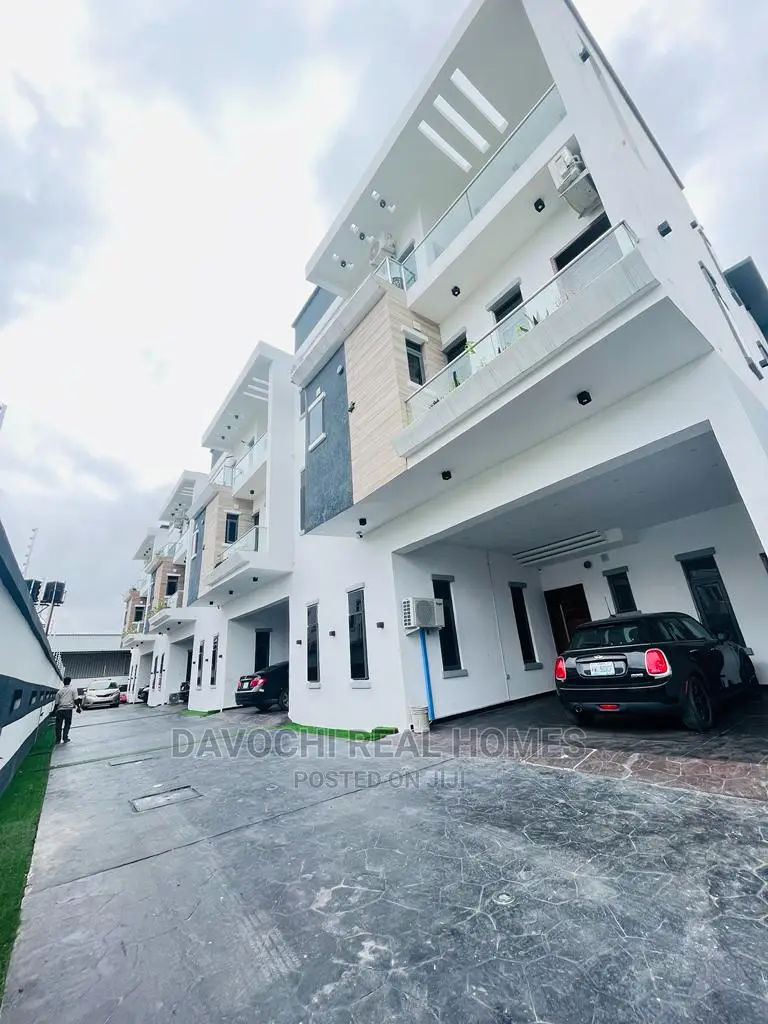 4bdrm Duplex in Ologolo Estate, Lekki for rent in Lekki