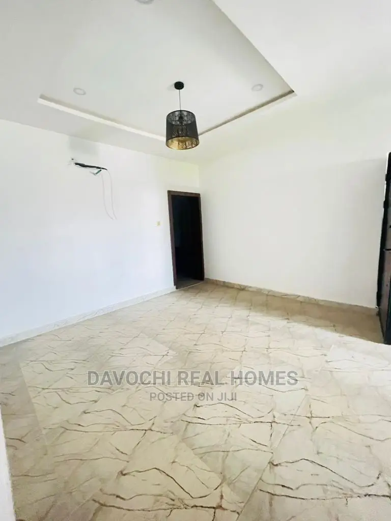 3bdrm Apartment in Ikate Lekki Phase for rent in Lekki