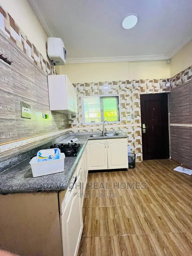3bdrm Duplex in Ikate Lekki Estate for rent in Lekki