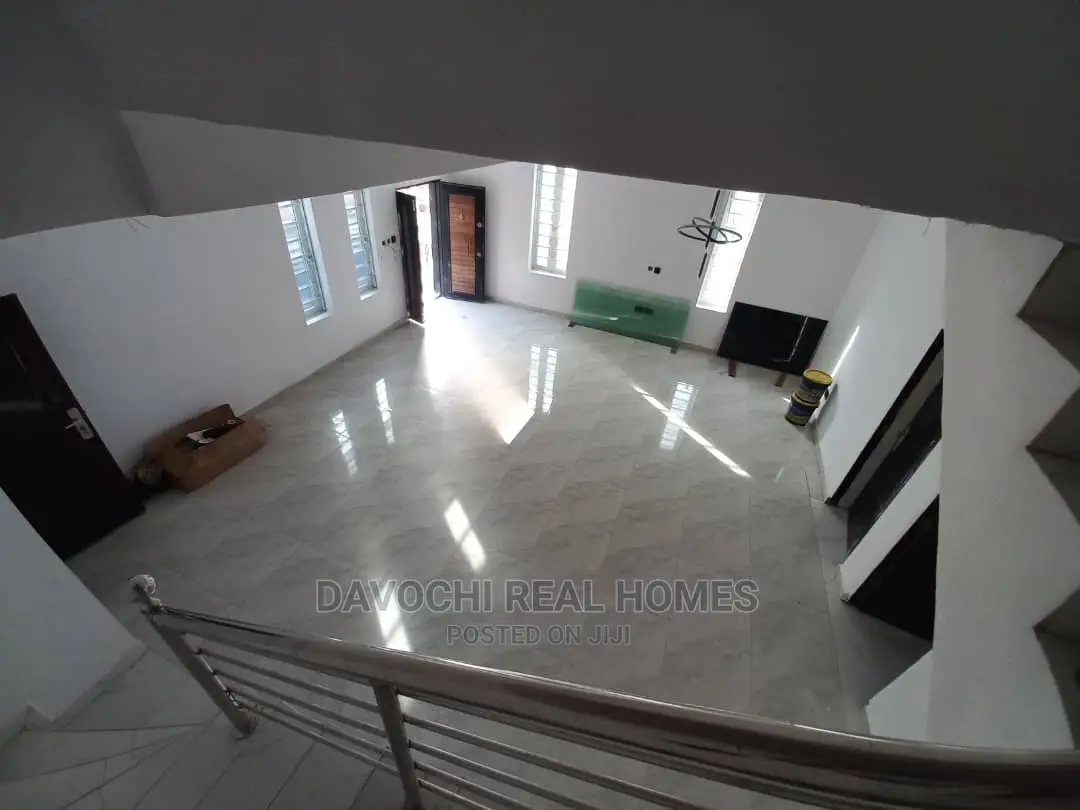 4bdrm Duplex in Abraham Adesoye, Lekki for sale in Lekki