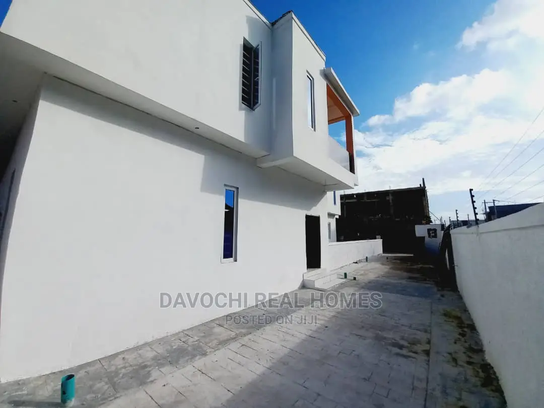4bdrm Duplex in Abraham Adesoye, Lekki for sale in Lekki