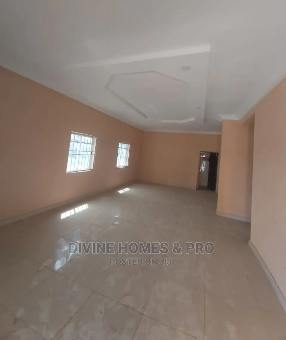 3bdrm Duplex in Kubwa for sale in Kubwa