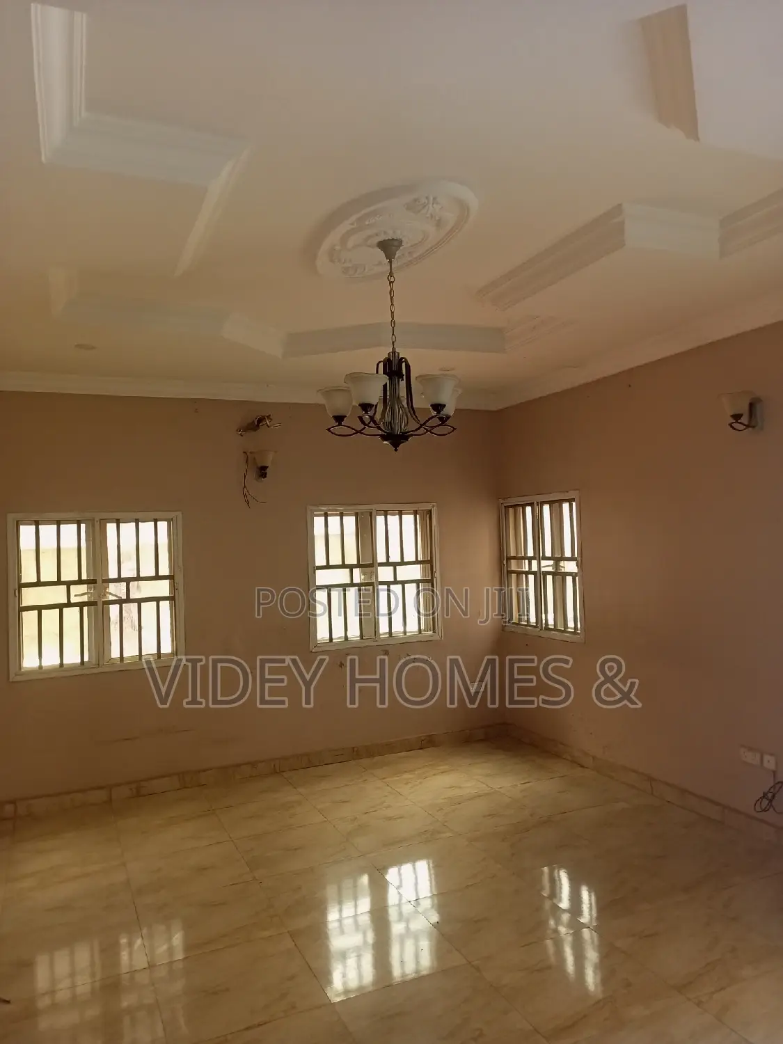 5bdrm Duplex in Vision Court Estate, Apo District for rent in Apo District