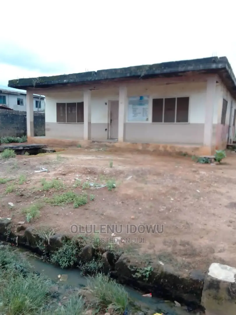 Furnished 3bdrm Block of Flats in Ifo for sale in Ifo