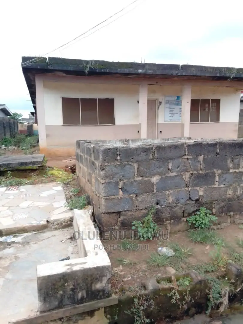 Furnished 3bdrm Block of Flats in Ifo for sale in Ifo