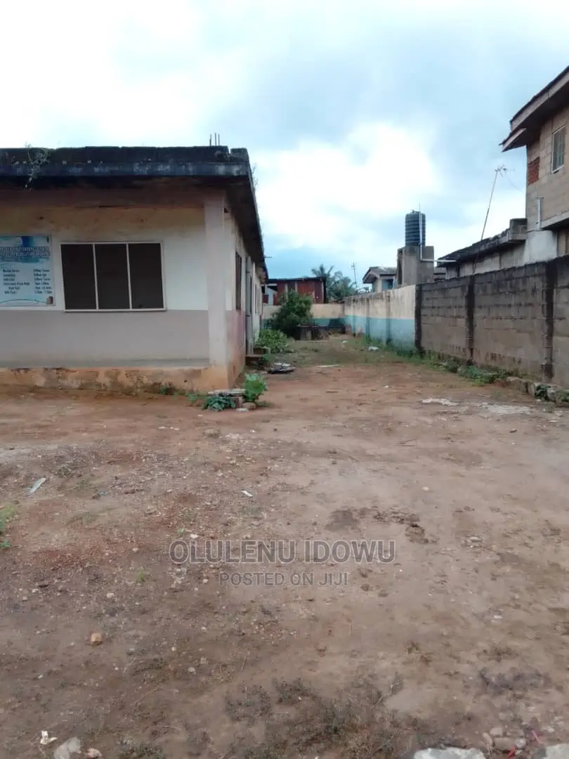 Furnished 3bdrm Block of Flats in Ifo for sale in Ifo