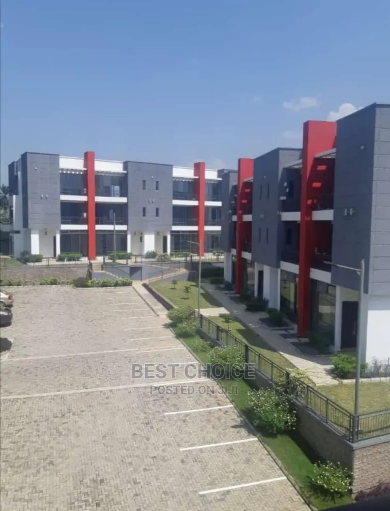 4bdrm Duplex in Jericho Gra for rent in Jericho