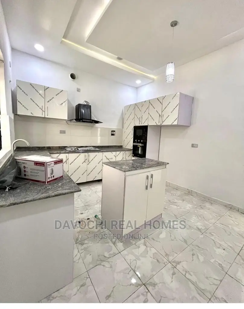 4bdrm Duplex in Chevron Drive, Lekki for rent in Lekki