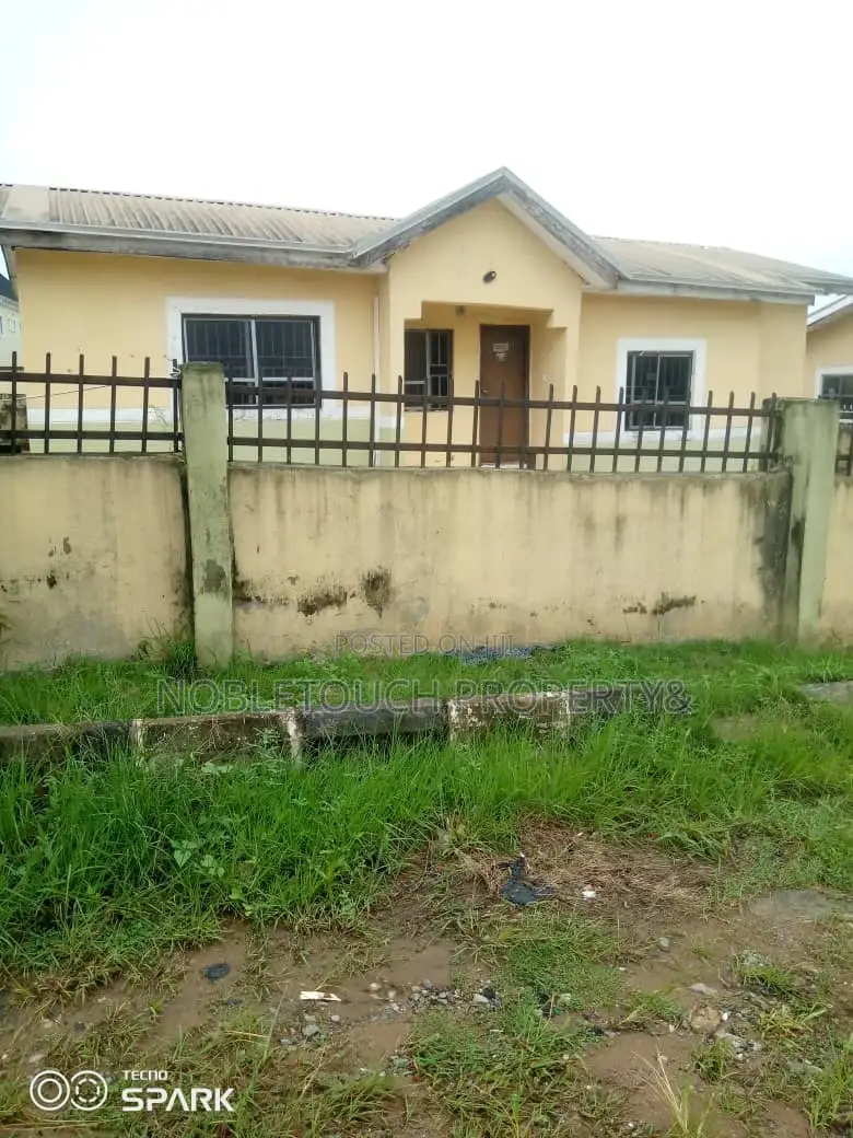 3bdrm Bungalow in Isheri Olofin Lagos, Alimosho for sale in Alimosho