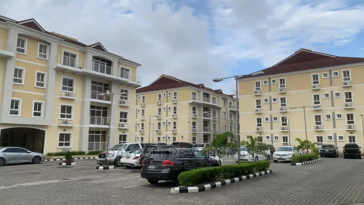 3bdrm Apartment in Chevron Drive, Lekki for rent in Lekki