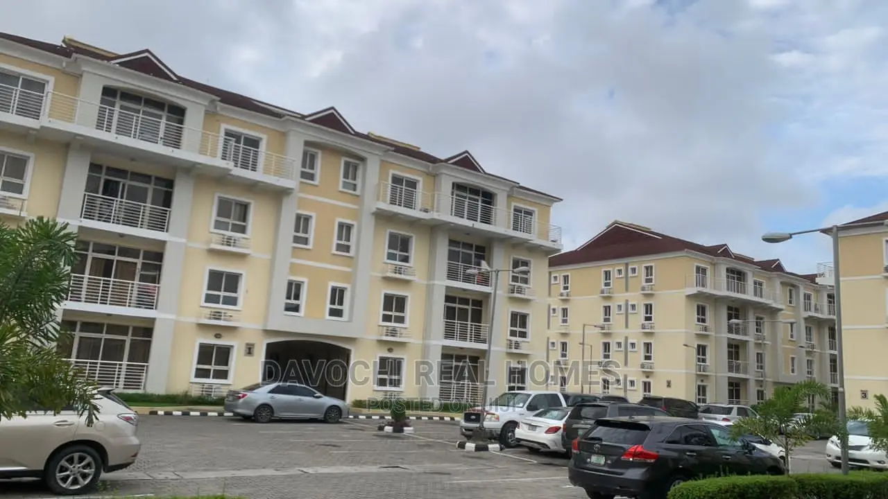 3bdrm Apartment in Chevron Drive, Lekki for rent in Lekki