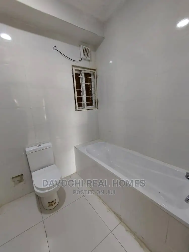 3bdrm Apartment in Chevron Drive, Lekki for rent in Lekki