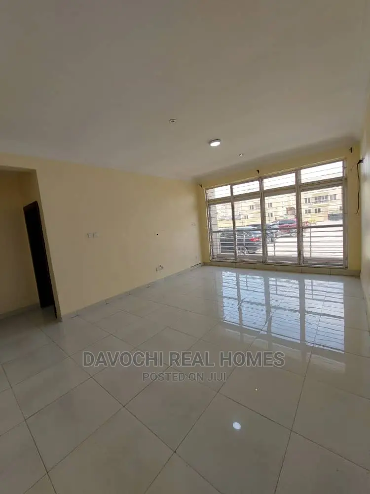 3bdrm Apartment in Chevron Drive, Lekki for rent in Lekki