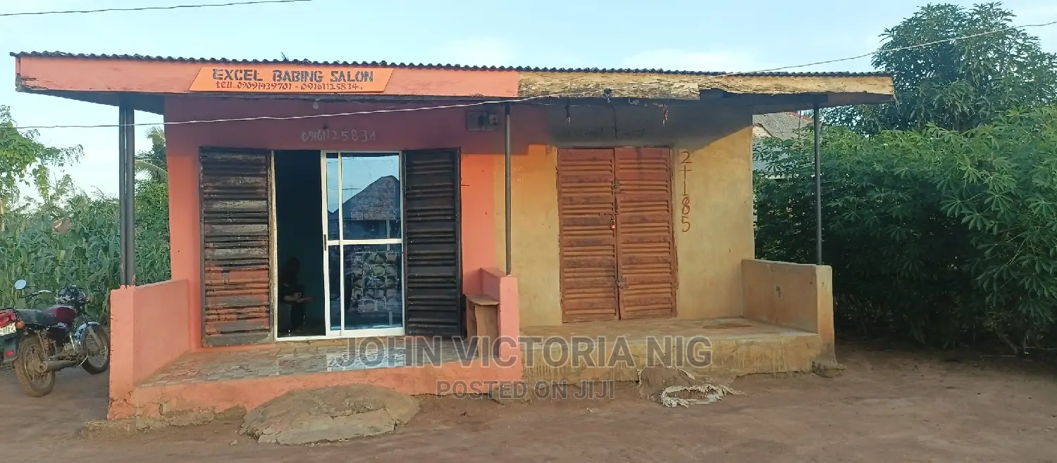 4bdrm Bungalow in Iragon, Badagry / Badagry for sale in Badagry / Badagry