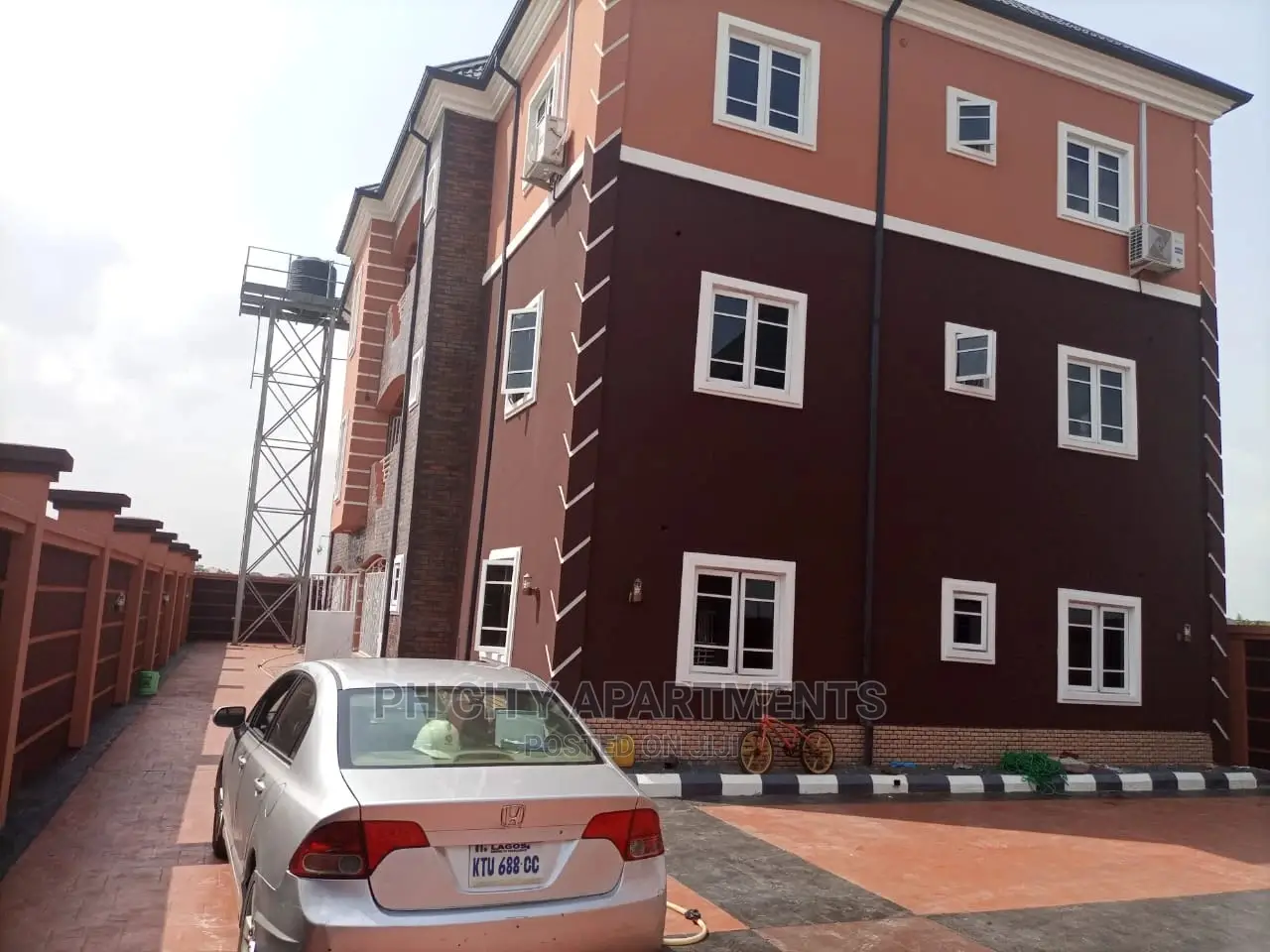 2bdrm Block of Flats in Shell Corporative, Port-Harcourt for rent in Port-Harcourt