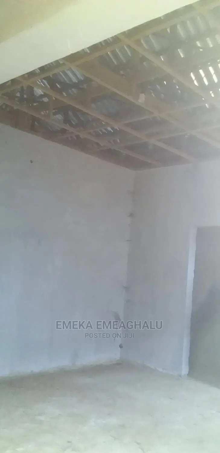 3bdrm Bungalow in Heliu Estate Enugu for sale in Enugu