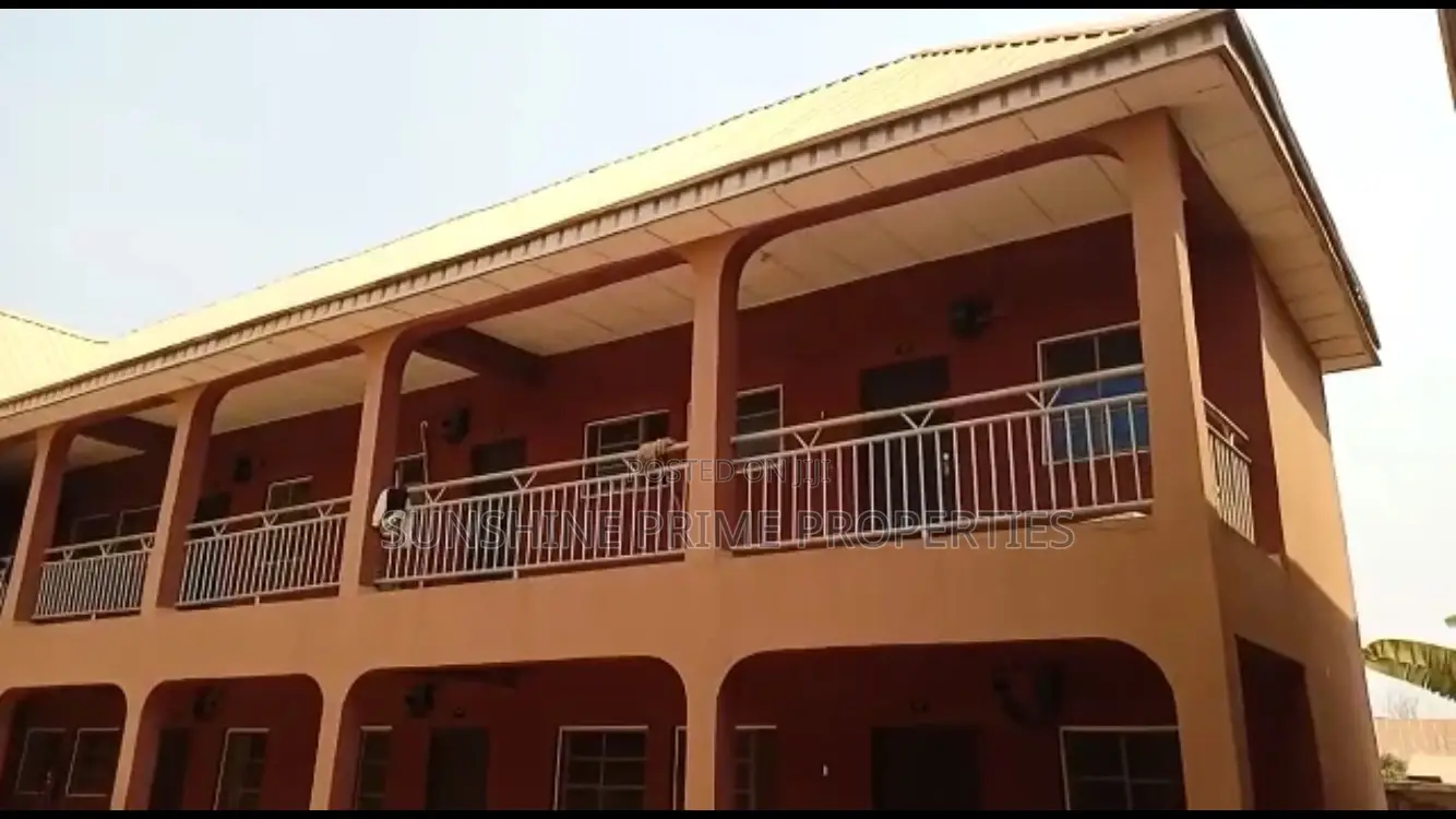 Hostels at Futa North Gate Close to the Tarred Road. in Akure