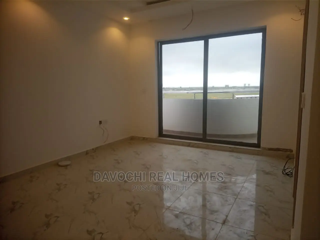 2bdrm Apartment in Lekki Phase One for rent in Lekki