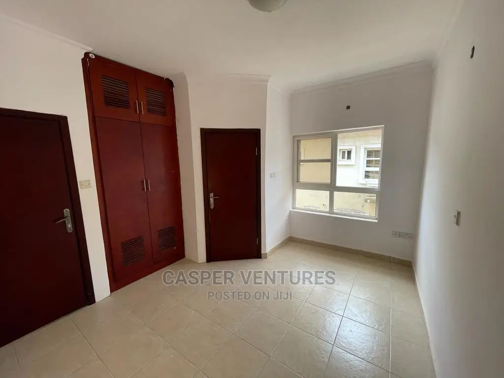 Mini Flat in Bourdillion, Chevron for rent in Chevron