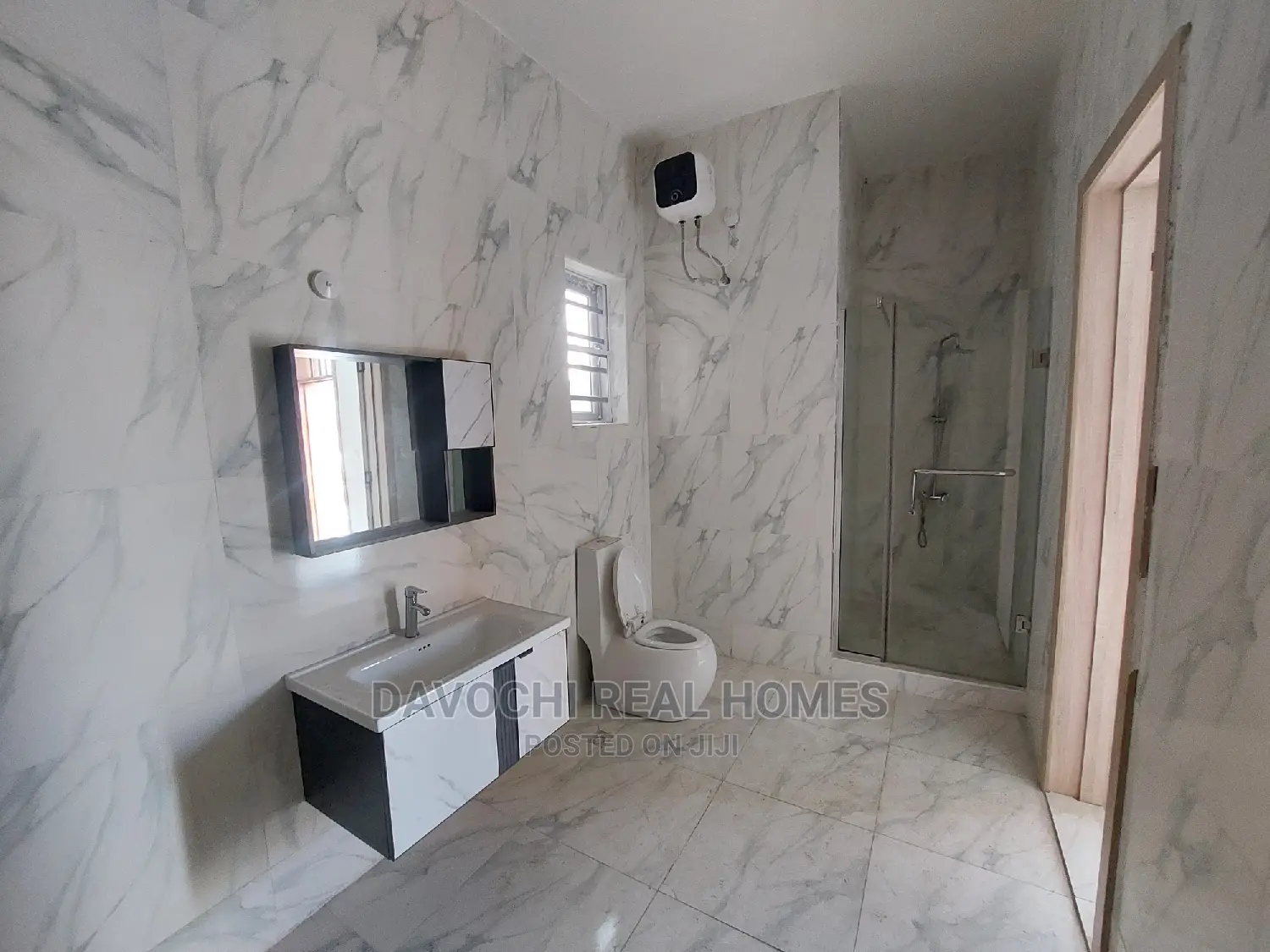 4bdrm Duplex in Chevron Second Toll, Lekki for rent in Lekki