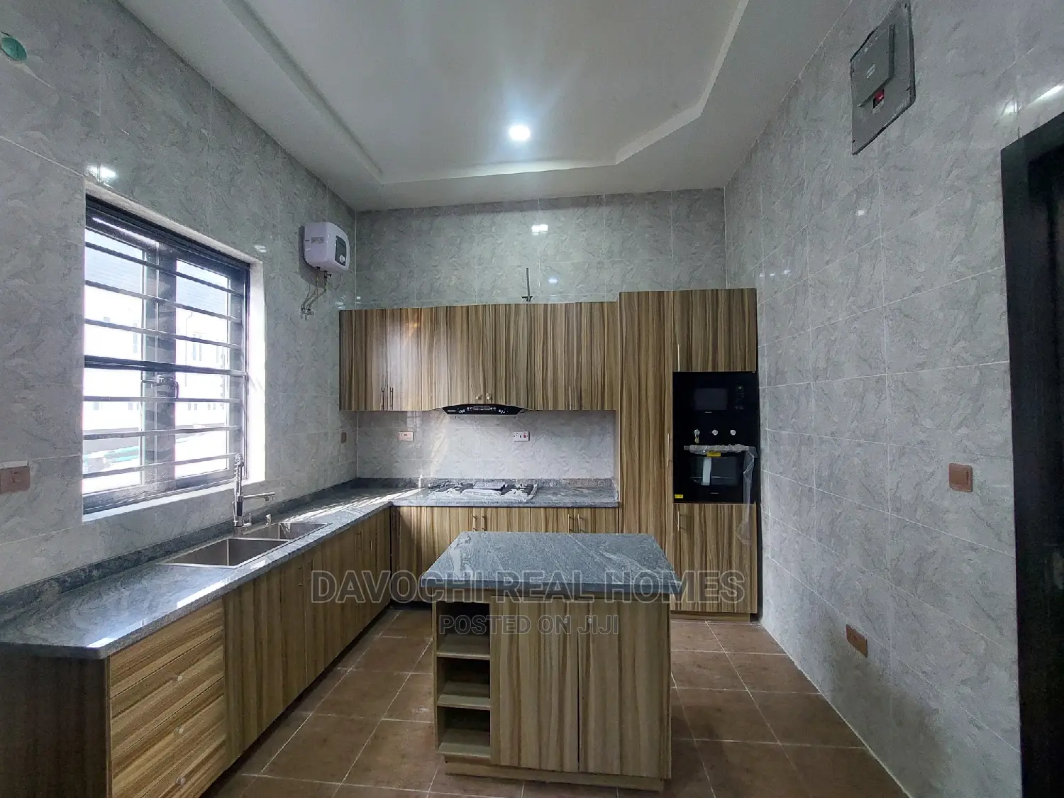 4bdrm Duplex in Chevron Second Toll, Lekki for rent in Lekki