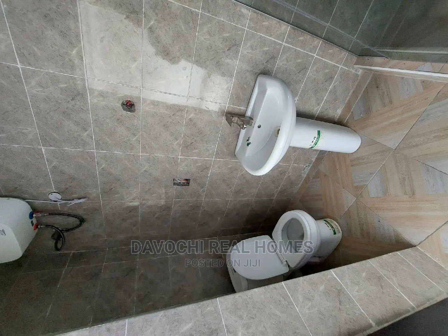 3bdrm Apartment in Chevron Second Toll, Lekki for rent in Lekki