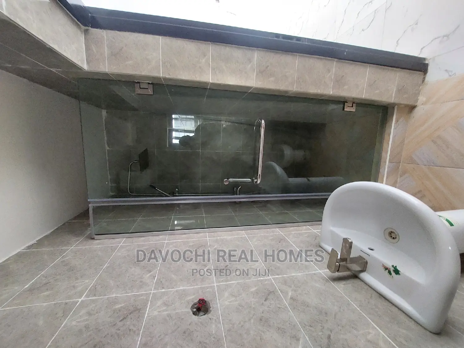 3bdrm Apartment in Chevron Second Toll, Lekki for rent in Lekki