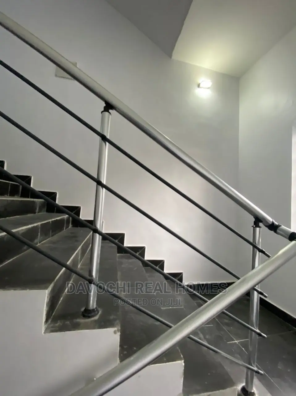 2bdrm Apartment in Ologolo Estate, Lekki for sale in Lekki