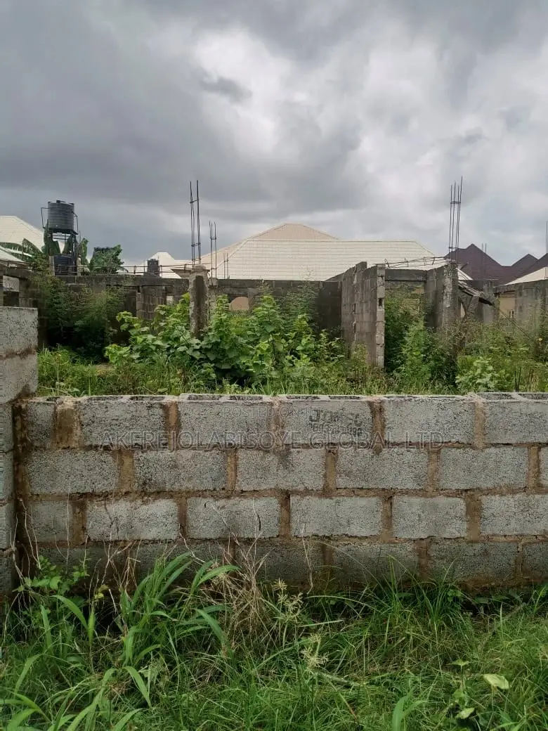 600sqm of Land in Life Camp