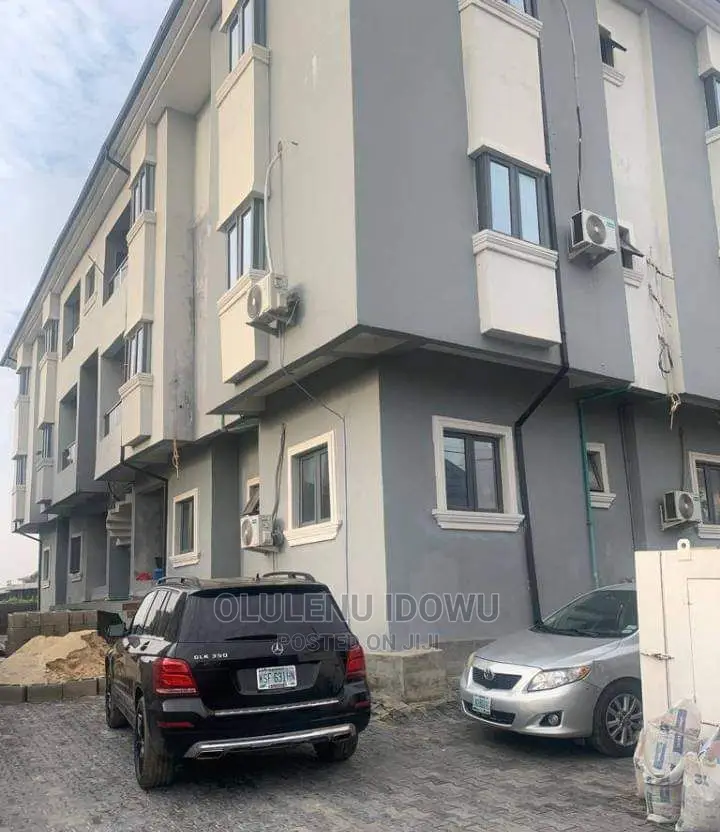 Furnished 3bdrm Block of Flats in Alimosho for sale in Alimosho