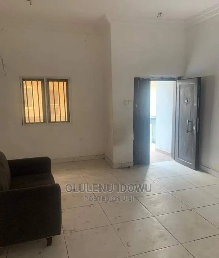 Furnished 3bdrm Block of Flats in Alimosho for sale in Alimosho