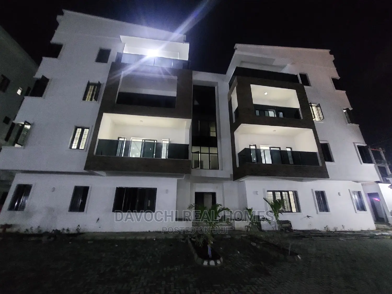3bdrm Apartment in Chevron Second Toll, Lekki for rent in Lekki
