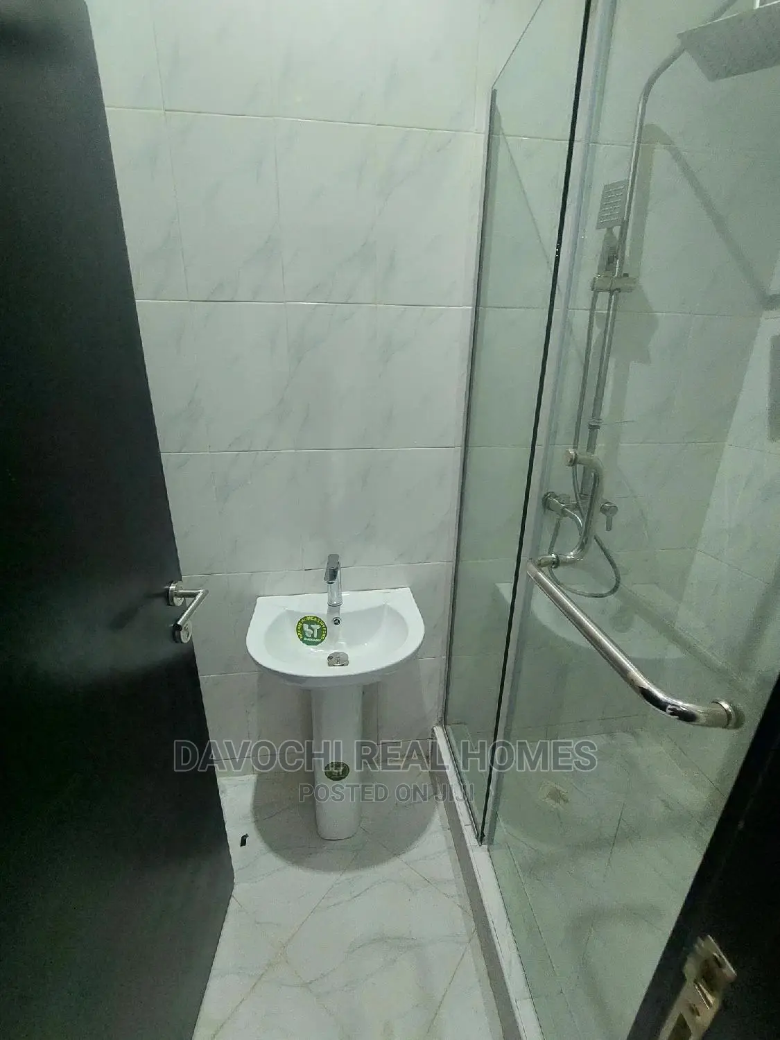 2bdrm Apartment in Chevron Second Toll, Lekki for rent in Lekki