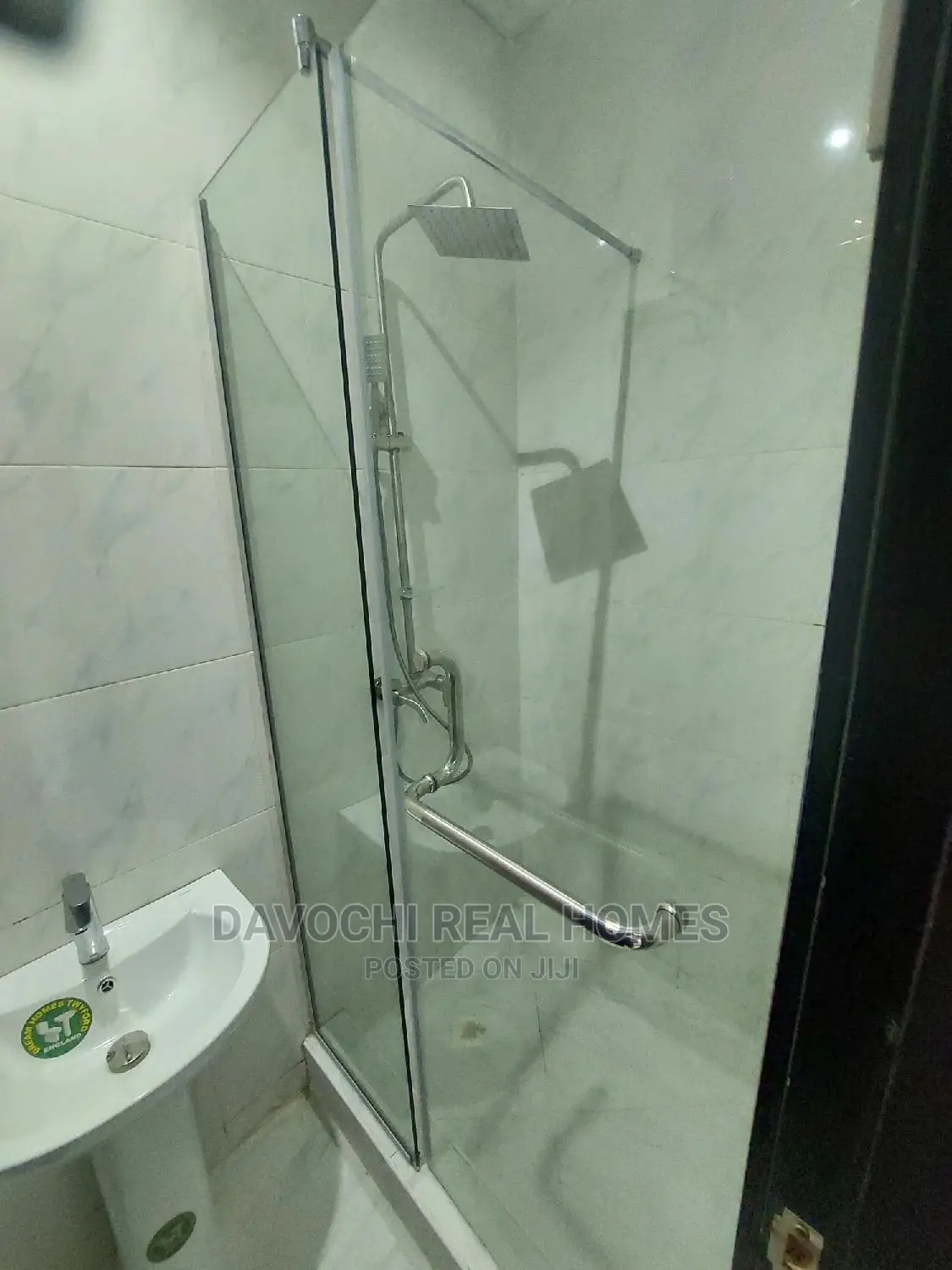 2bdrm Apartment in Chevron Second Toll, Lekki for rent in Lekki
